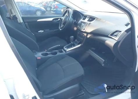 2018 Nissan Sentra S z USA, uszkodzony, nr VIN 3N1AB7AP2JY275916
